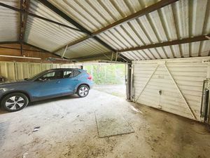 Garage- click for photo gallery